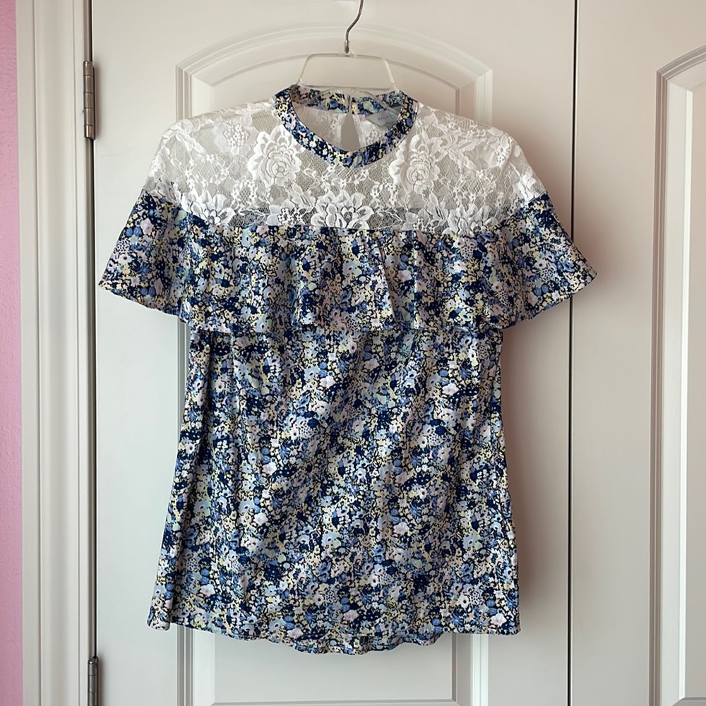 Belle & Sky Blue Multicolored Shirt Sleeve Blouse